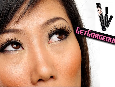 £19 Brush-On Lash Extensions or £29 Lash Extensions & Mascara Duo with Free Delivery